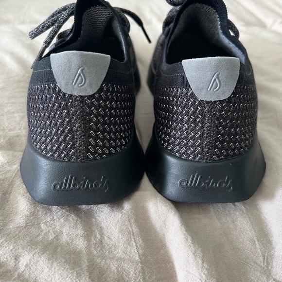 Allbirds Women’s Tree Dashers, Size 9 - Picture 3 of 4